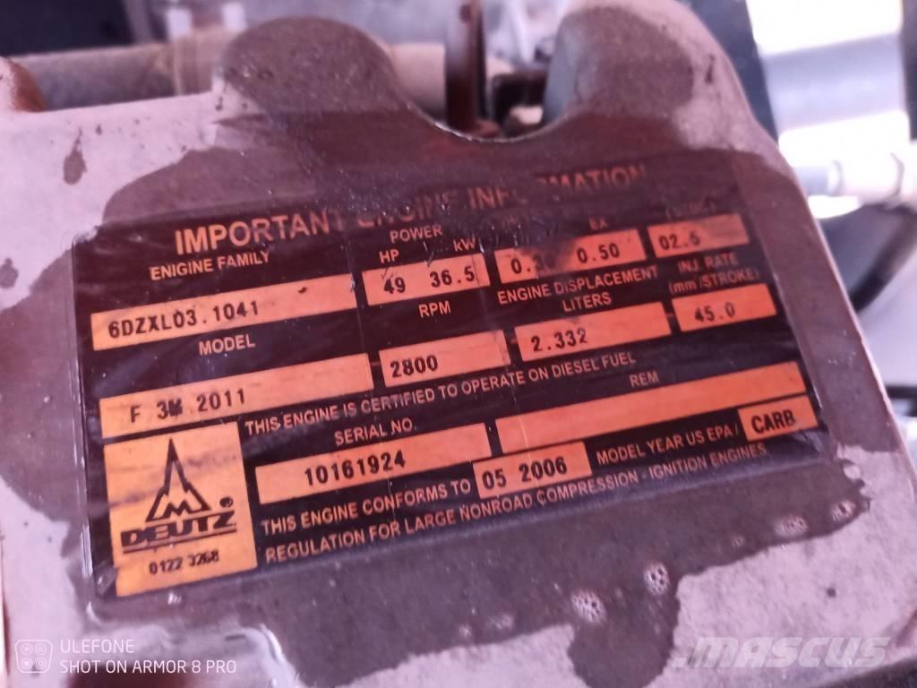 JLG 450 AJS II Zglobne dvižne ploščadi