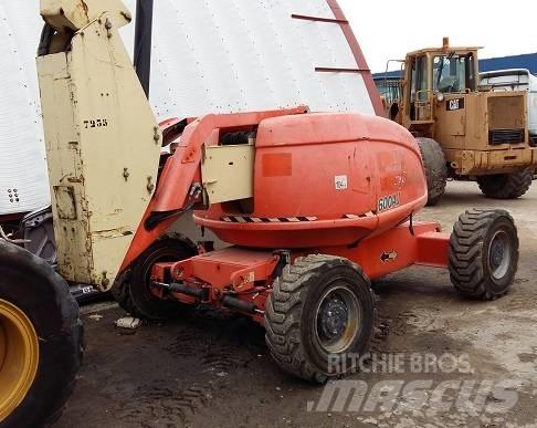 JLG AJ 600 Zglobne samohodne dvižne ploščadi