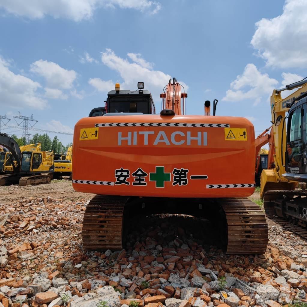 Hitachi ZX 200 Bagri goseničarji