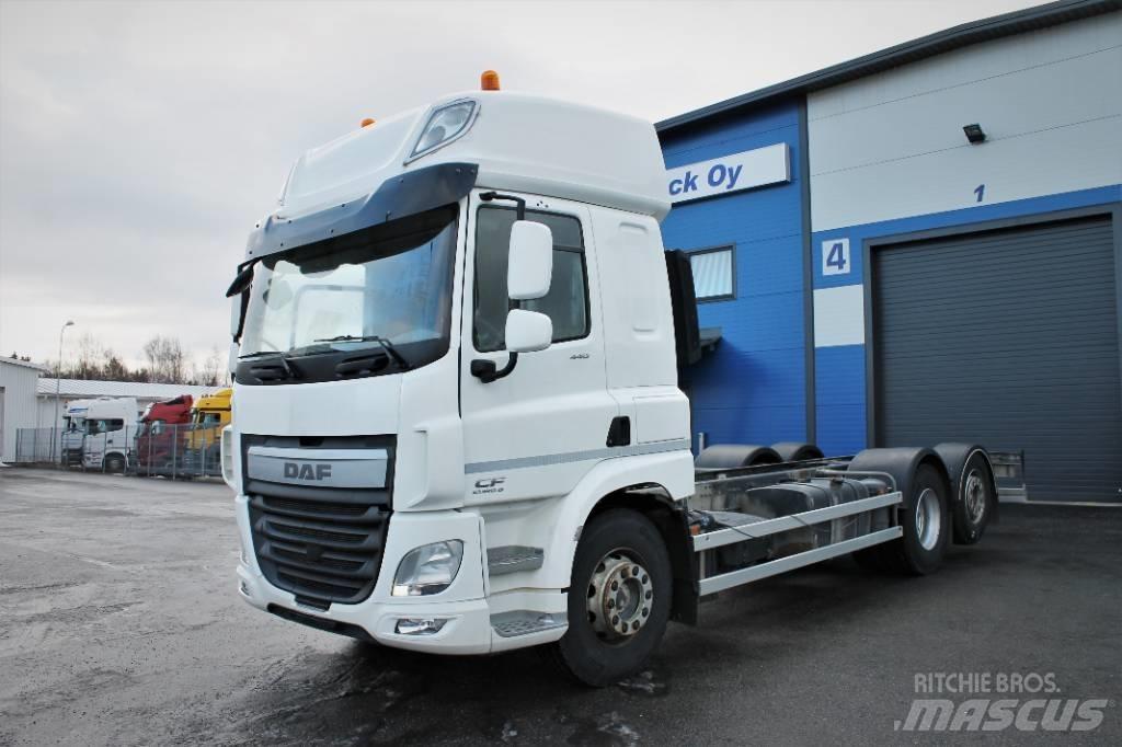 DAF CF 440 FAN Tovornjaki-šasije