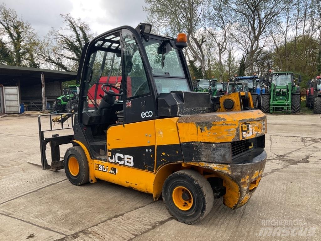 JCB 30 D HL Kolesni nakladalci
