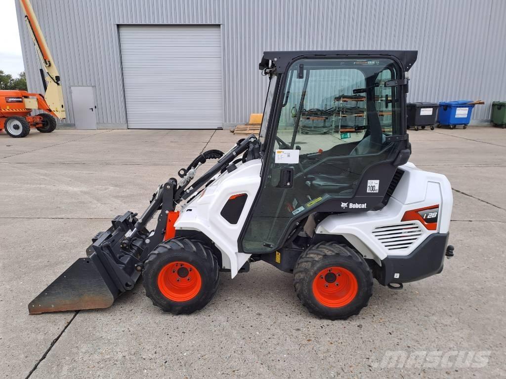Bobcat L28 Kolesni nakladalci