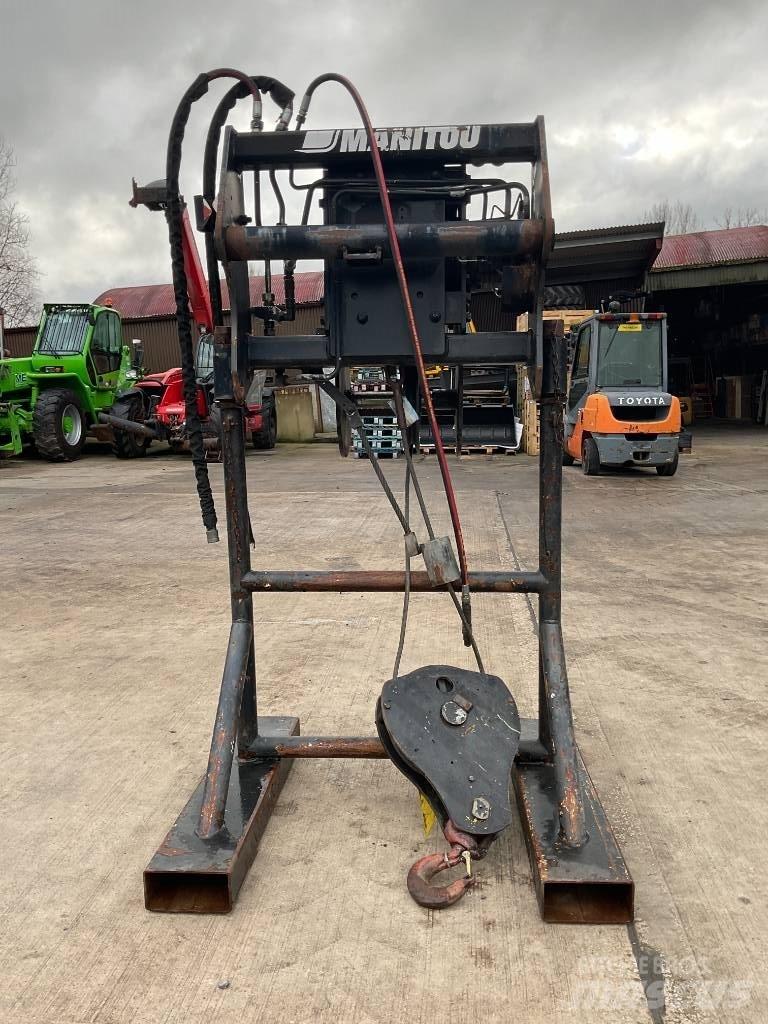 Manitou Drop Winch Teleskopski viličarji