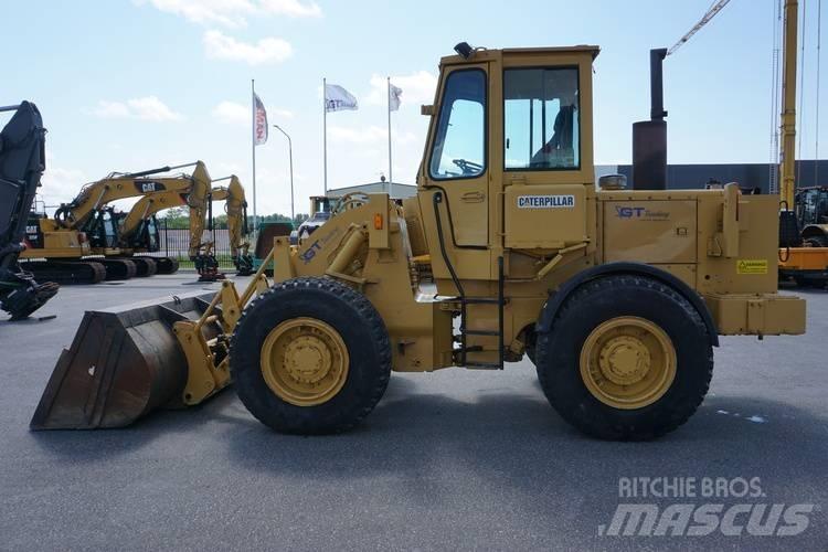 CAT 920 Kolesni nakladalci