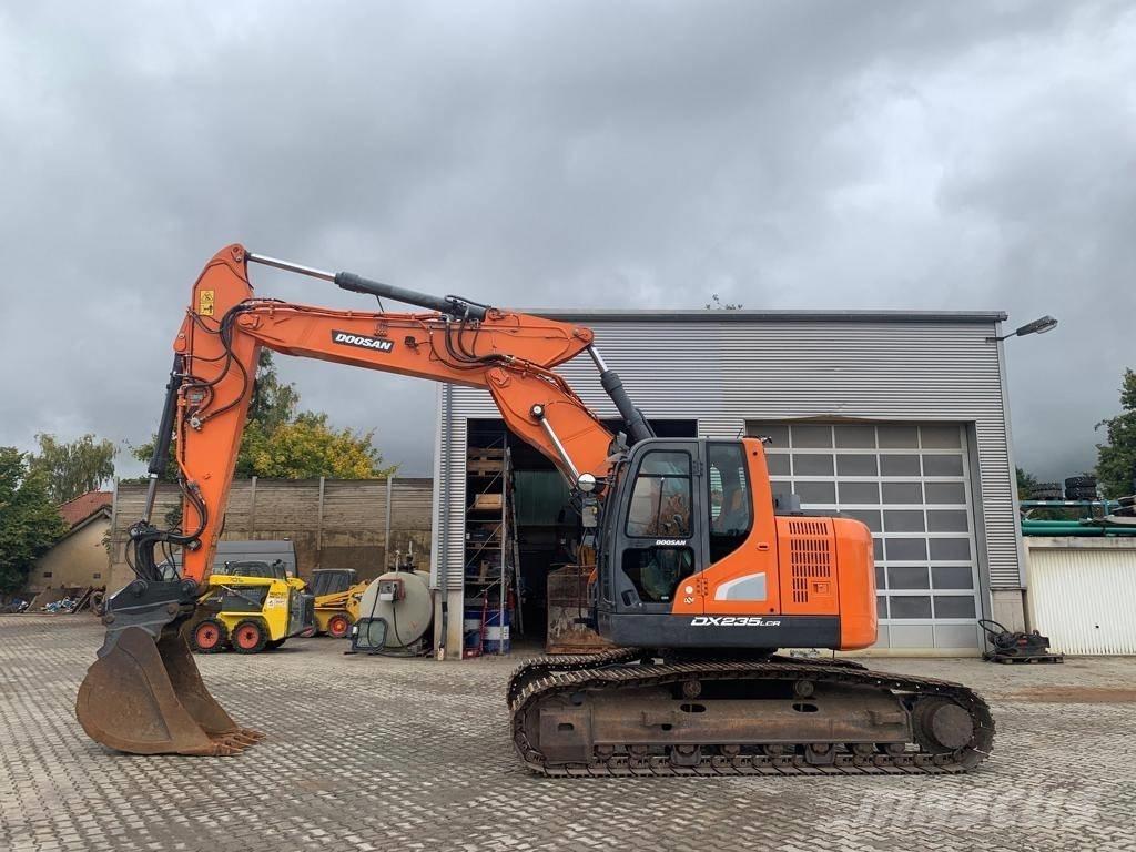 Doosan DX 235 LCR-5 Bagri goseničarji