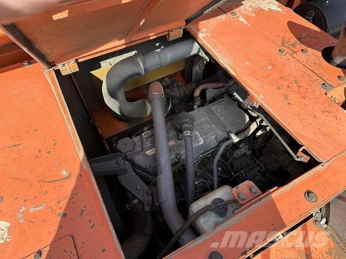 Hitachi EG70R Demperji goseničarji