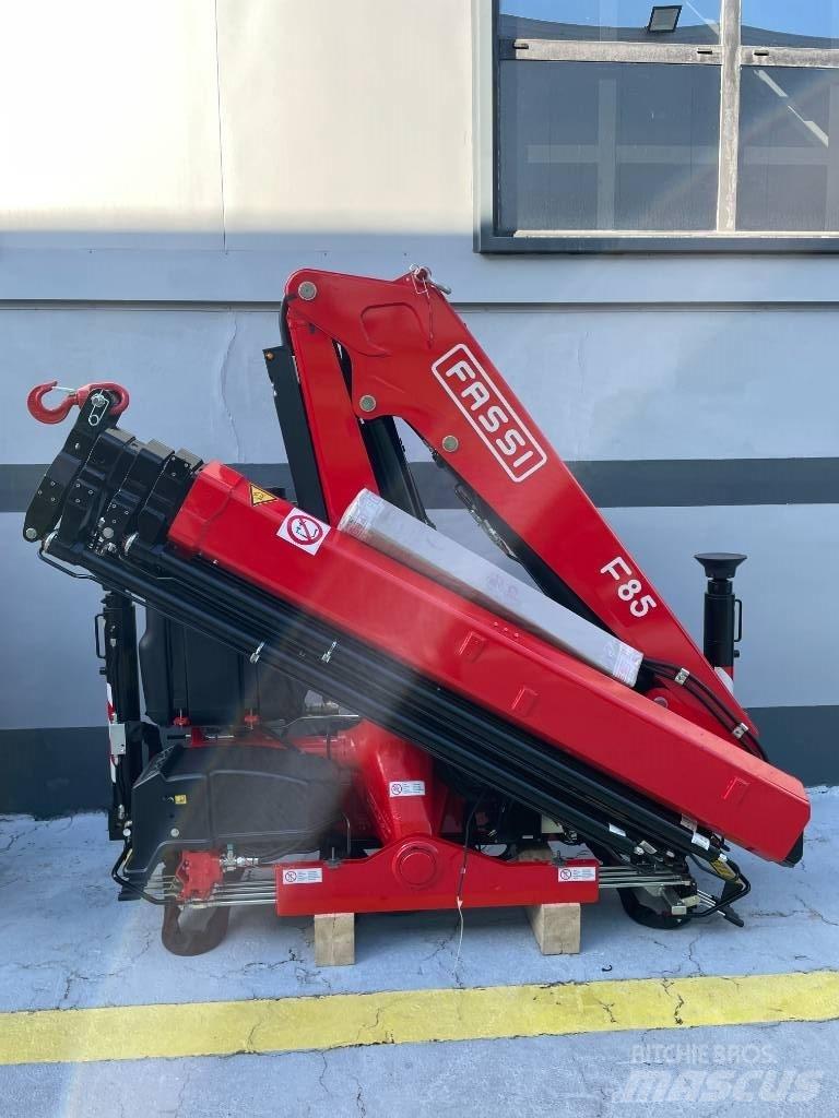 Fassi F85B.0.24 Paletna dvigala