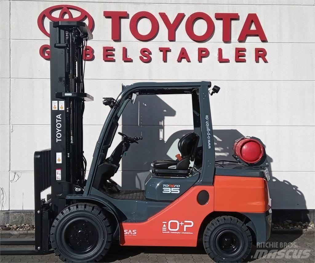 Toyota 02-8FGJF35 Plinski viličarji