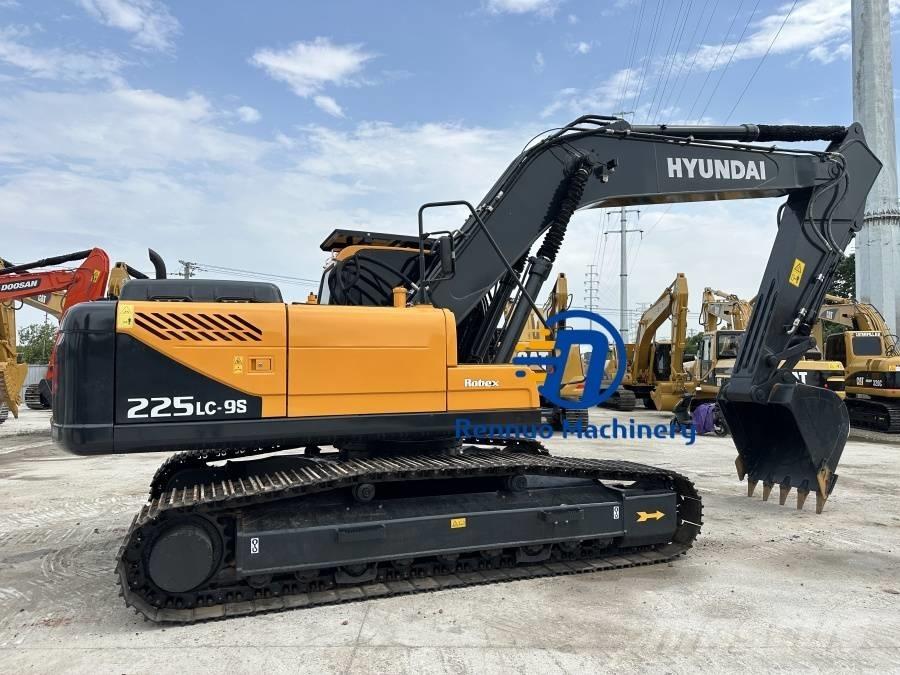 Hyundai 225LC-9S Bagri goseničarji