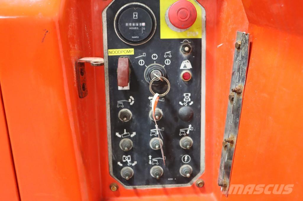 Genie Z34/22N Zglobne dvižne ploščadi