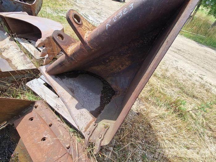 CASE 988 - Žlice