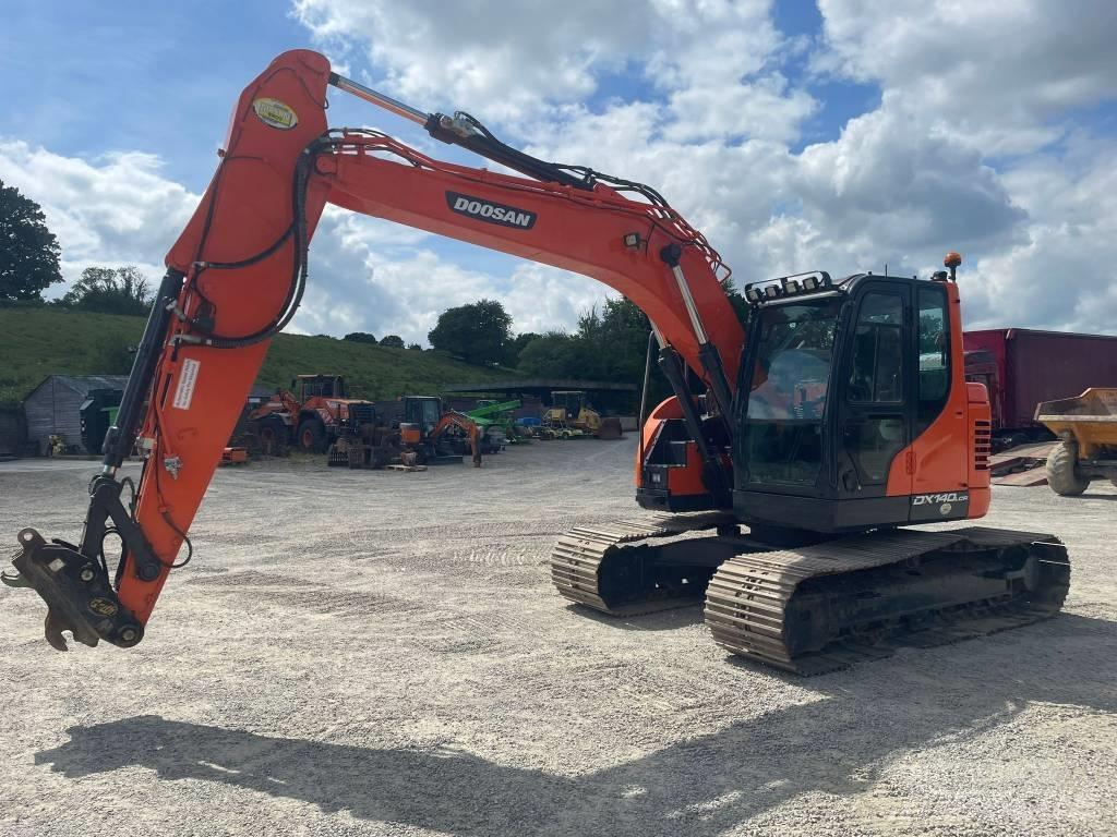 Doosan dx140 lcr-5 Bagri goseničarji