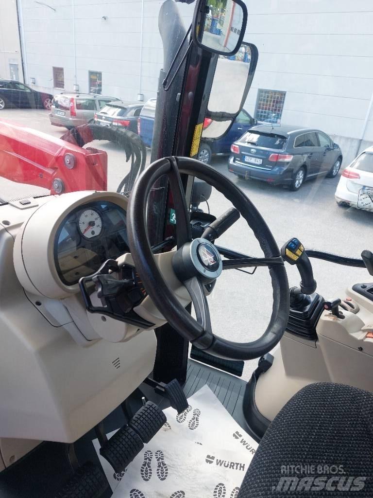 Massey Ferguson 5710 Traktorji