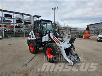 Bobcat L 85 Kolesni nakladalci