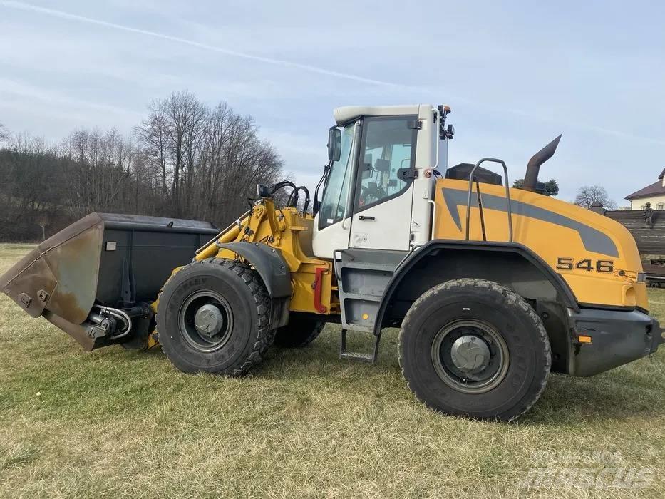 Liebherr L546 Kolesni nakladalci