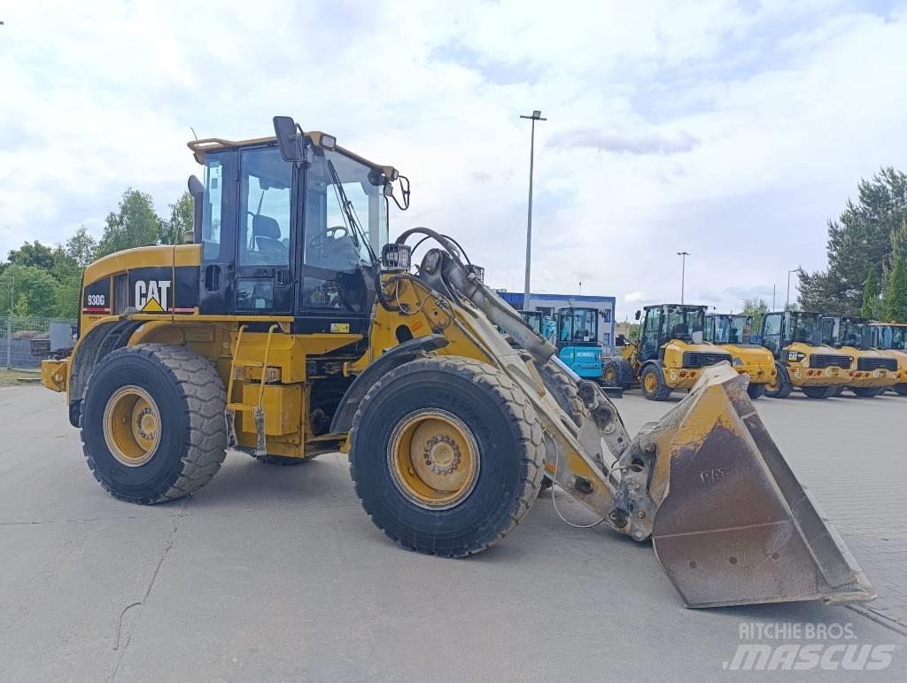 CAT 930 G Kolesni nakladalci