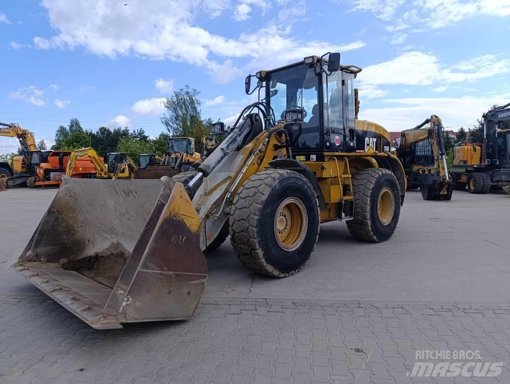 CAT 930 G Kolesni nakladalci
