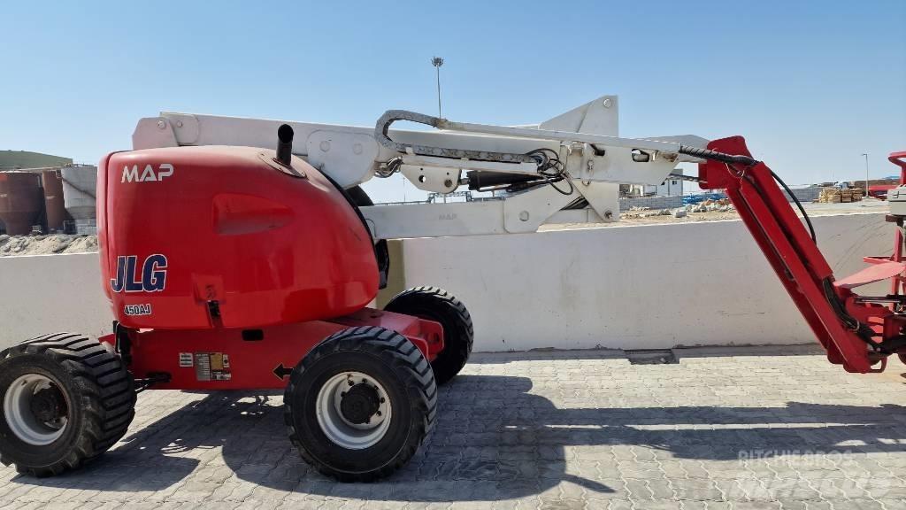 JLG 450AJ Zglobne dvižne ploščadi