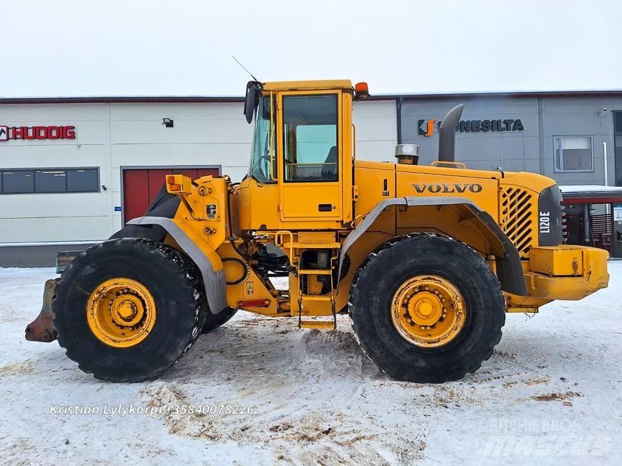 Volvo L120E Kolesni nakladalci