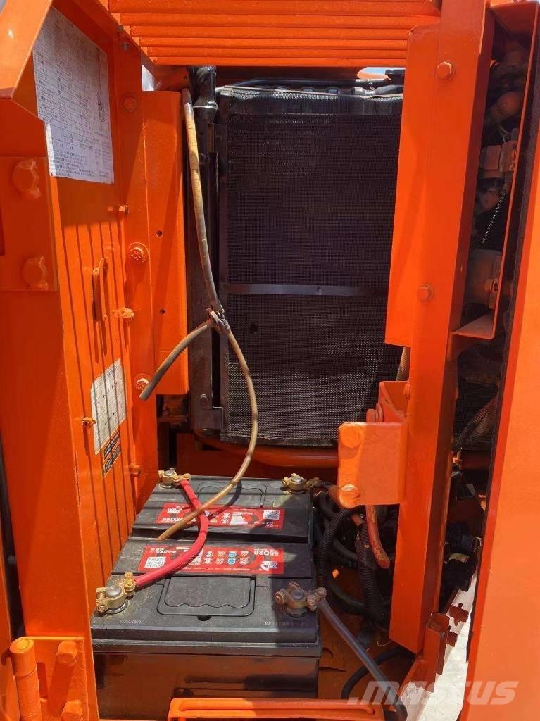 Hitachi ZX 60 Mini bagri <7t