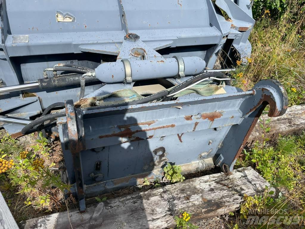 Tellefsdal U-4600 HK Snežne deske in plugi