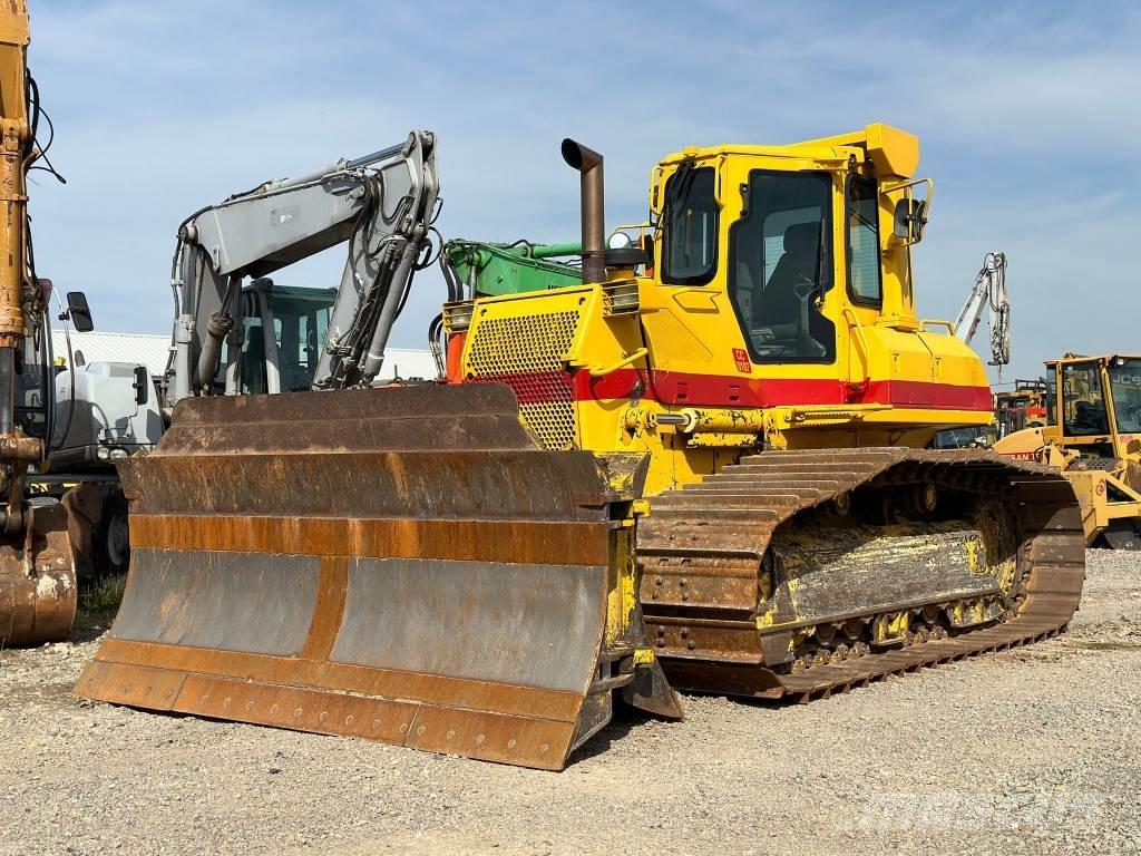 Komatsu D61PX-15EO Buldožerji goseničarji