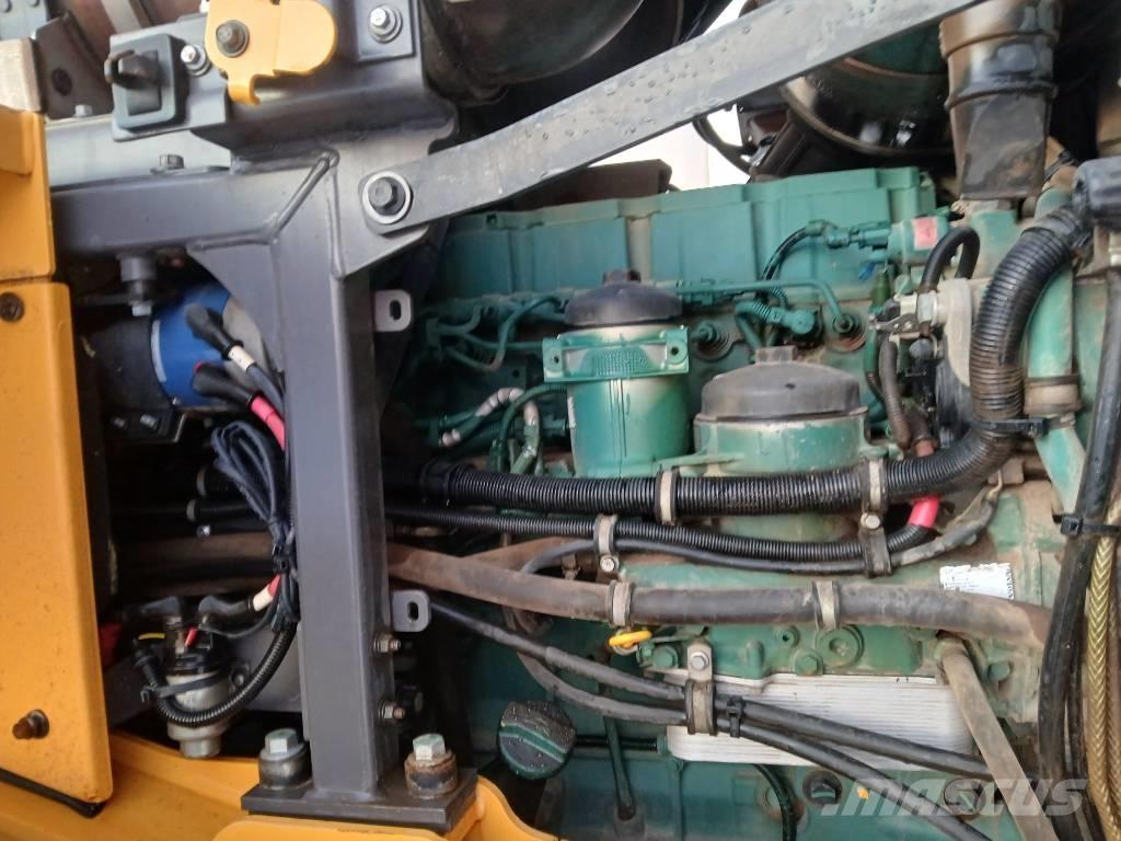 Volvo L 110 H Kolesni nakladalci