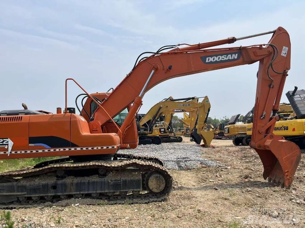 Doosan DH225 Bagri goseničarji