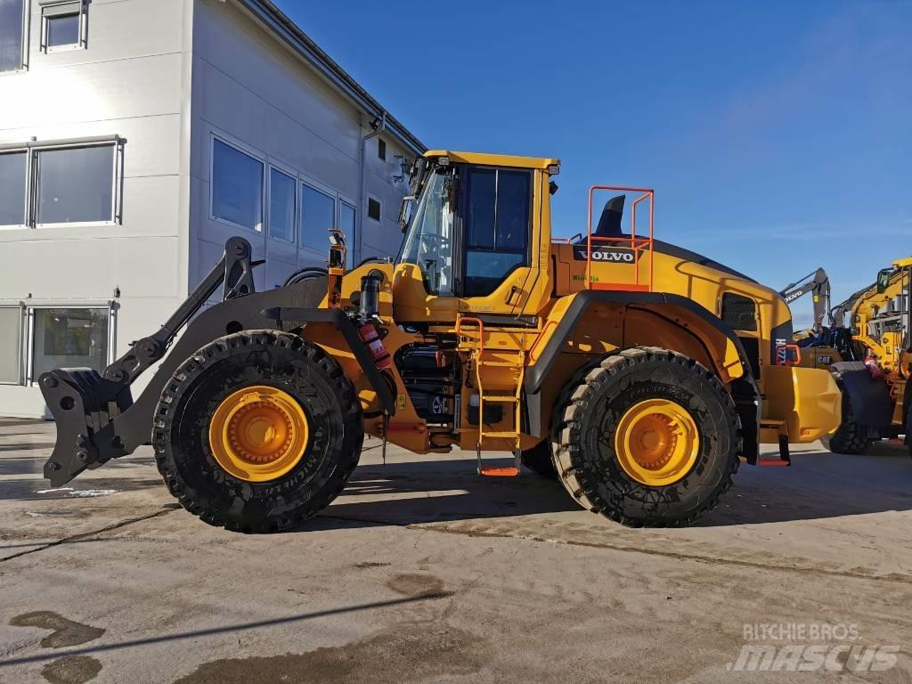 Volvo L220H Kolesni nakladalci