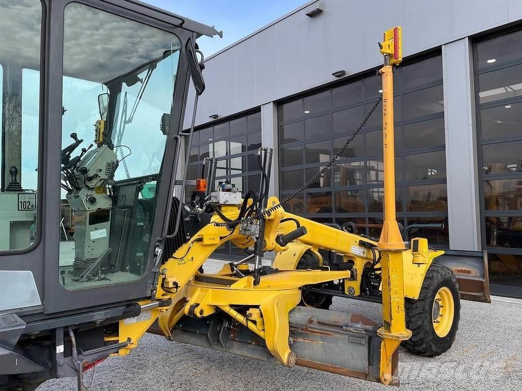 New Holland F106.6 Grederji
