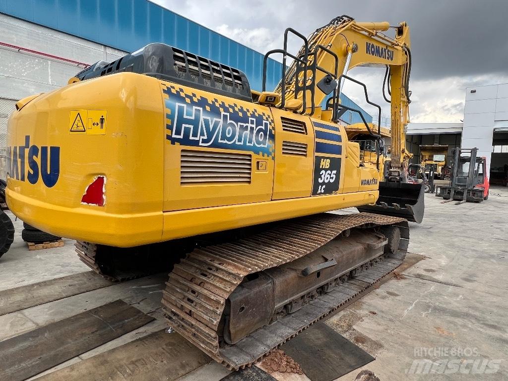 Komatsu HB365 LC-3 Bagri goseničarji