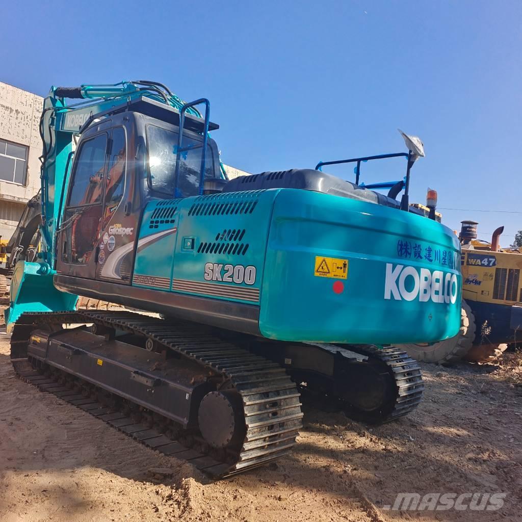 Kobelco SK200-8 Bagri goseničarji