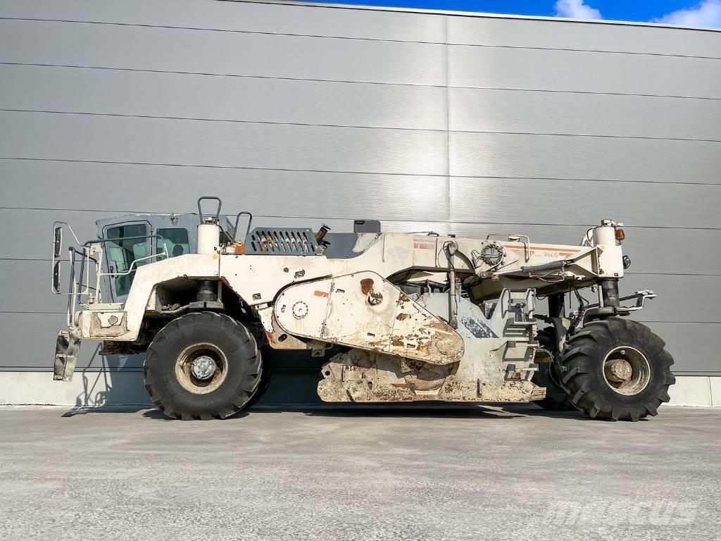 Wirtgen WR 2400 Stroji za recikliranje asfalta