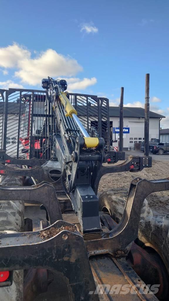 Komatsu 845 Forwarderji