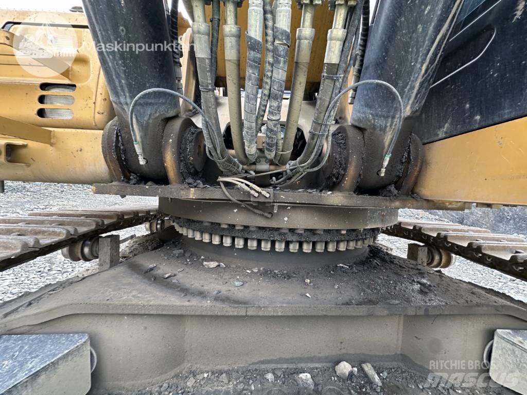 CAT 352 F Bagri goseničarji