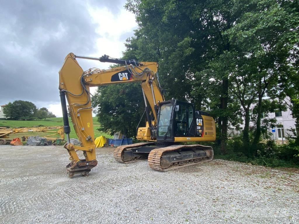 CAT 326 F Bagri goseničarji