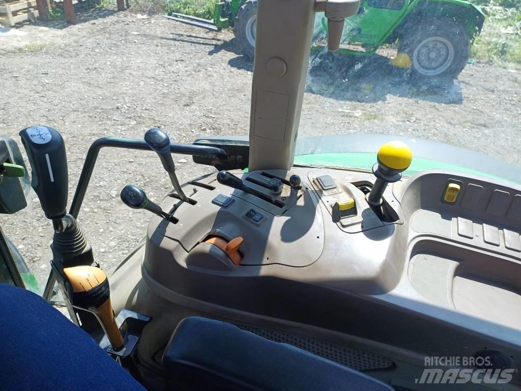 John Deere 5100 M Traktorji