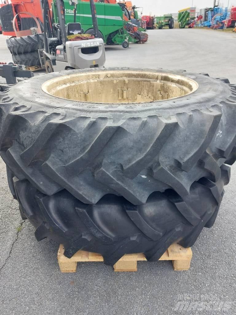 Paripyörät 16.9R38 Gume, kolesa in platišča