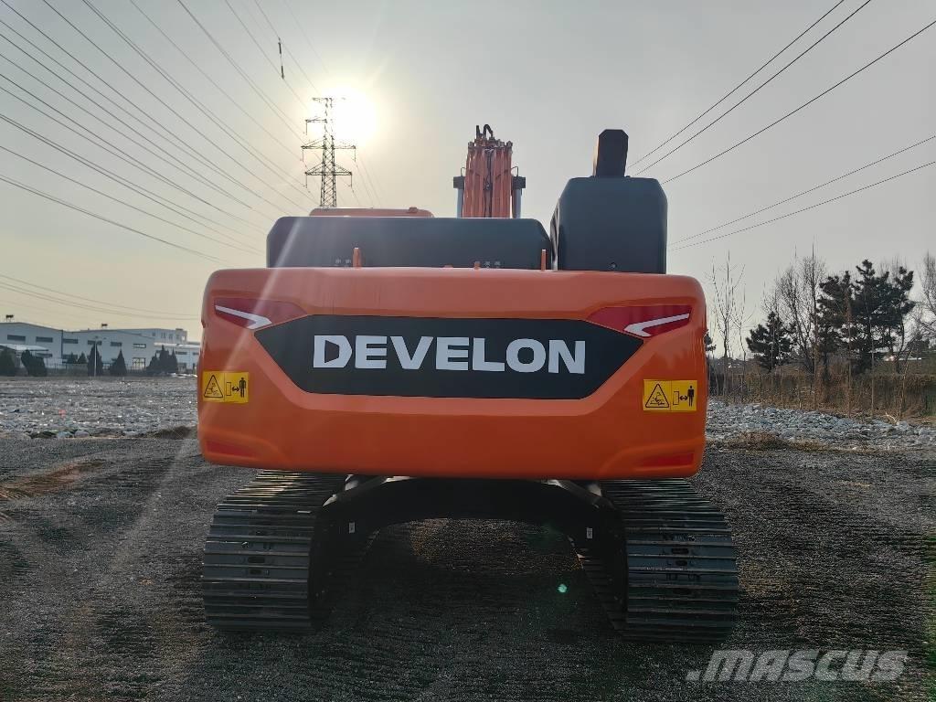 Doosan DX225 Bagri goseničarji