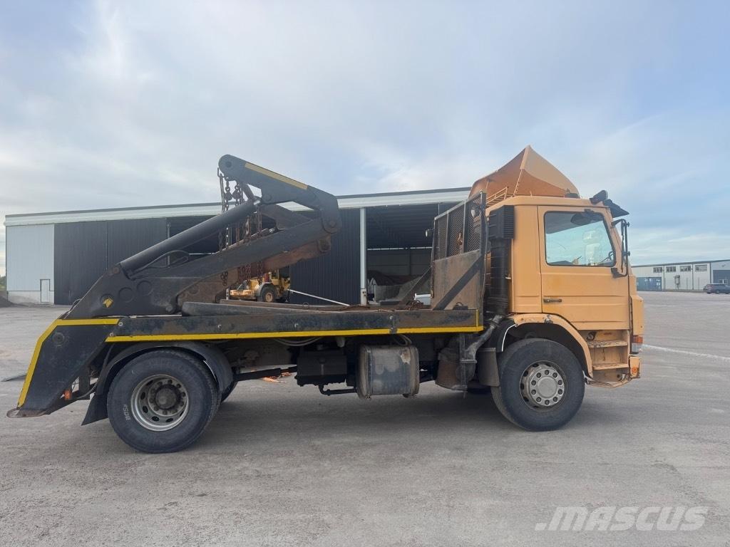 Scania P 82 H Komunalni tovornjaki