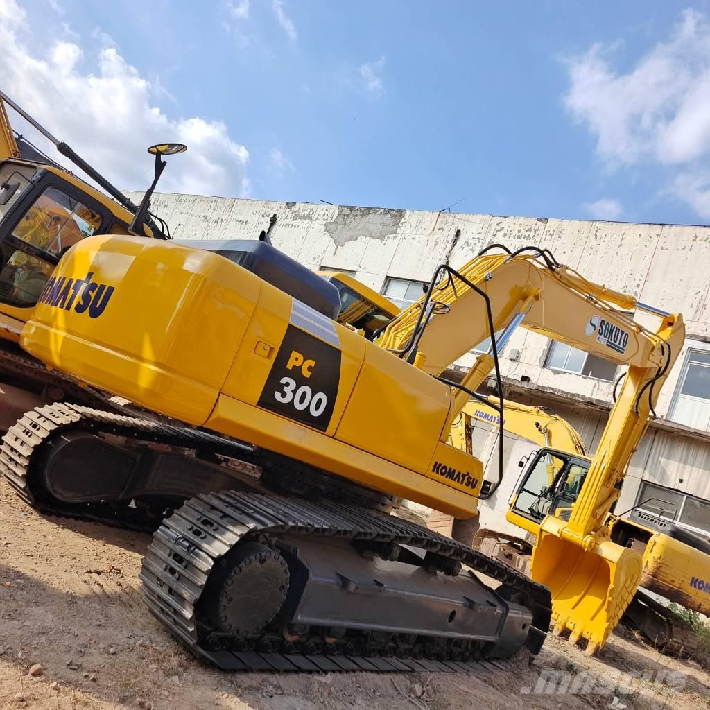 Komatsu PC 300-7 Bagri goseničarji