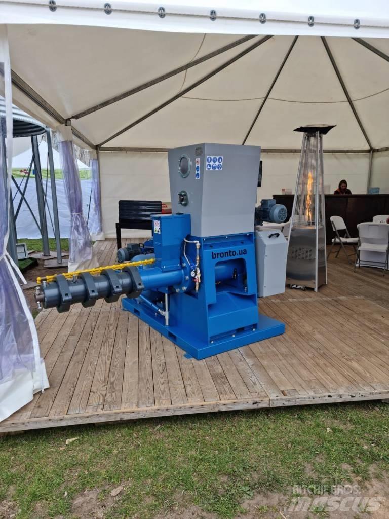 Bronto RP-500 Naprave za predelavo in shranjevanje žetve - Ostalo