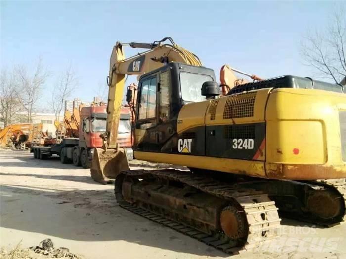 CAT 324 D2L Bagri goseničarji
