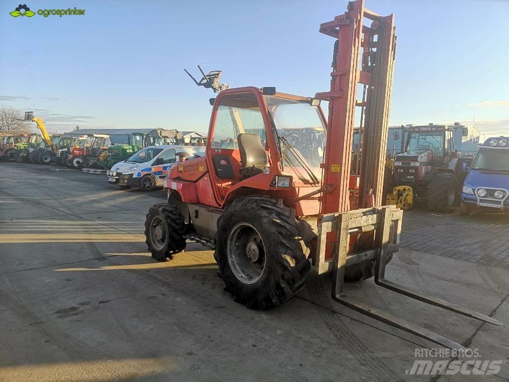Manitou M 26.4 Terenski viličar