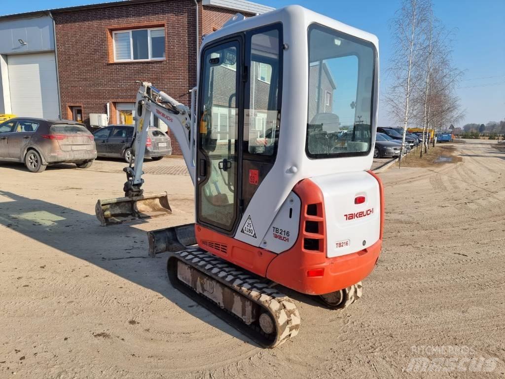 Takeuchi TB 216 Mini bagri <7t