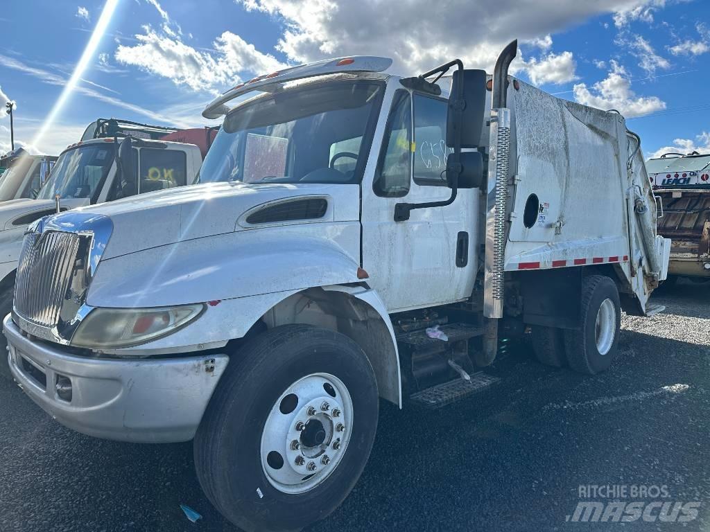 International 4300 Komunalni tovornjaki