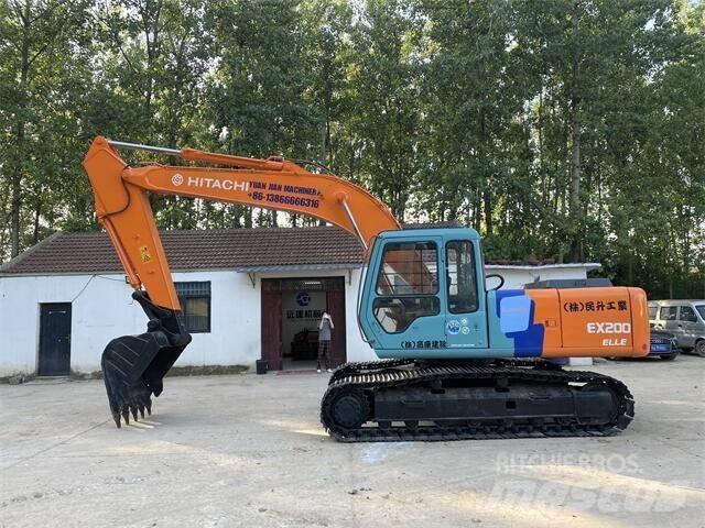 Hitachi EX200 Bagri goseničarji