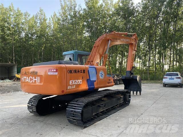 Hitachi EX200 Bagri goseničarji