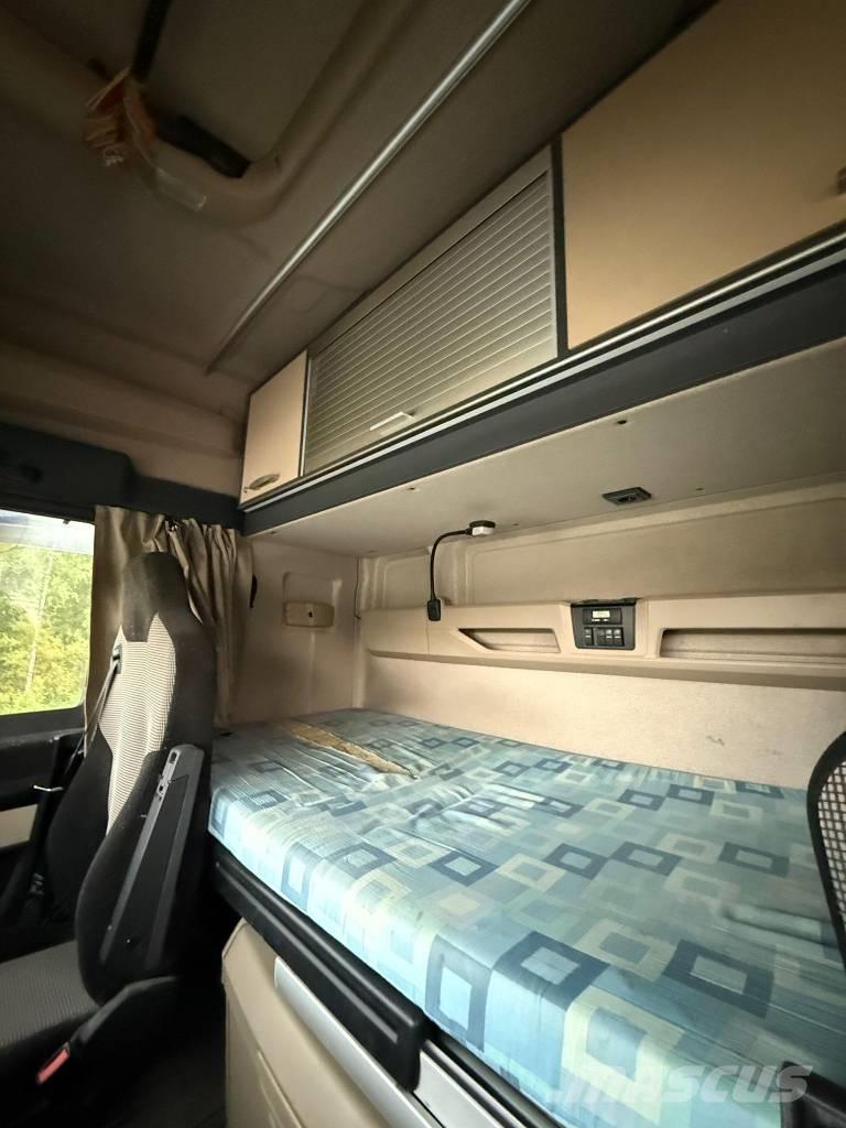 MAN TGX 32.580 Tovornjaki za prevoz avtomobilov z vitlom