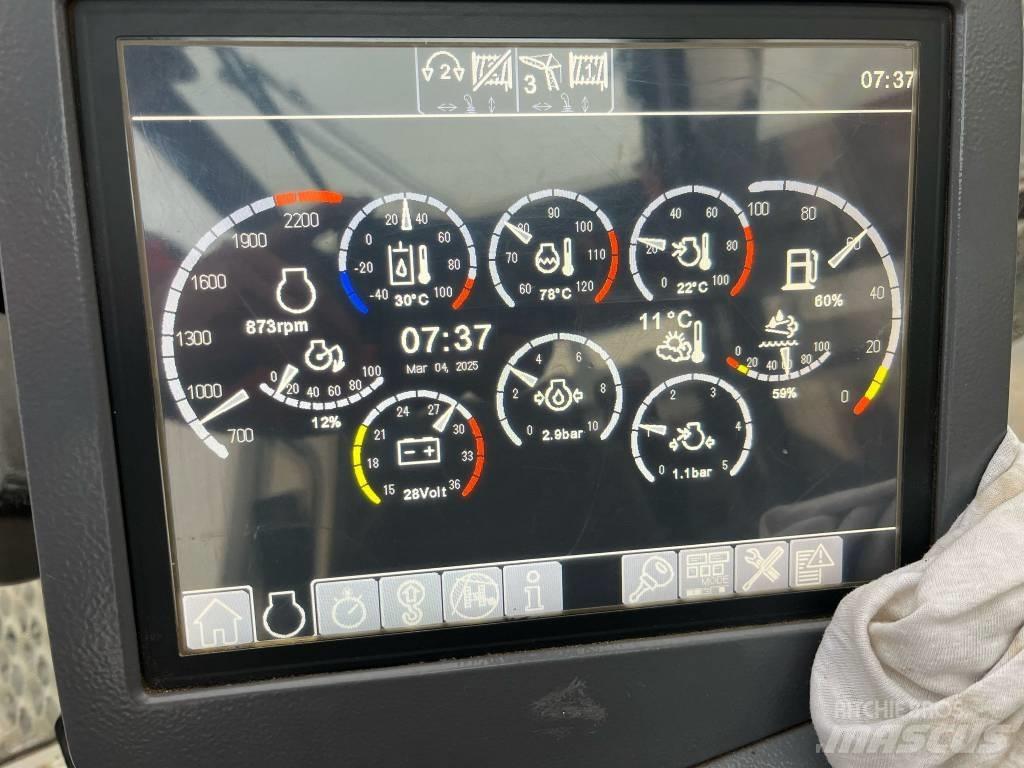 Liebherr LR 1160 Dvigala na gosenicah